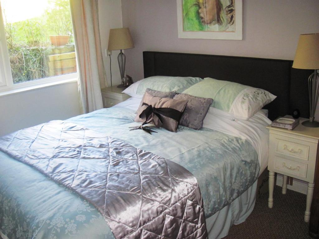 Shrubdown Bed & Breakfast Freshford Bilik gambar